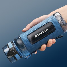 Спортивная бутылка